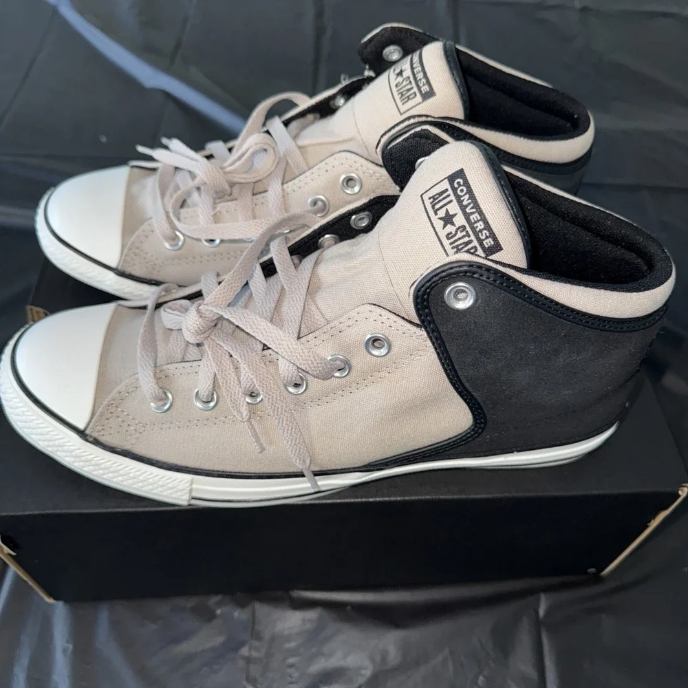 Converse Chuck Taylor All Star High Street Mid Shoe TanBlackWhite Unisex M11 W13 - Picture 3 of 9